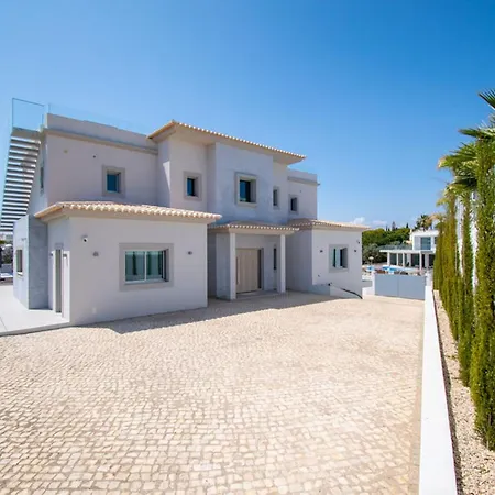 וילה Casa Da Lua - Luxury 4-bedroom With Pool *