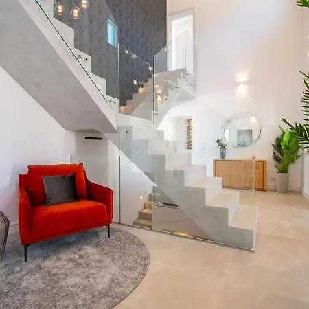 Вилла Casa Da Lua - Luxury 4-bedroom With Pool *