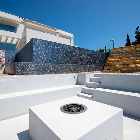 Casa Da Lua - Luxury 4-bedroom With Pool