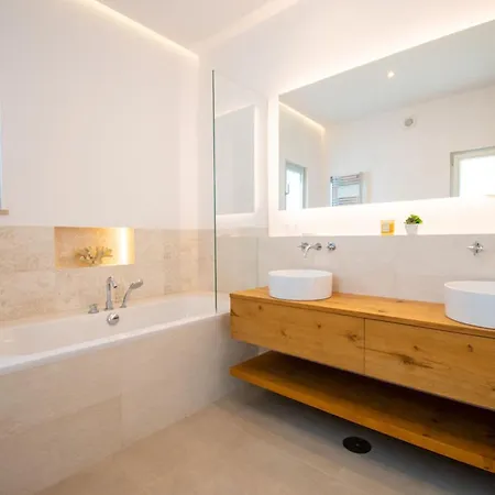 Casa Da Lua - Luxury 4-bedroom With Pool