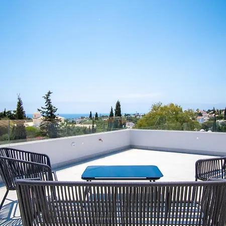 Вилла Casa Da Lua - Luxury 4-bedroom With Pool Карвоейру