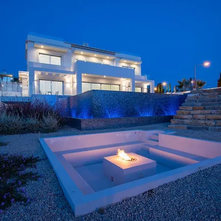 Casa Da Lua - Luxury 4-bedroom With Pool